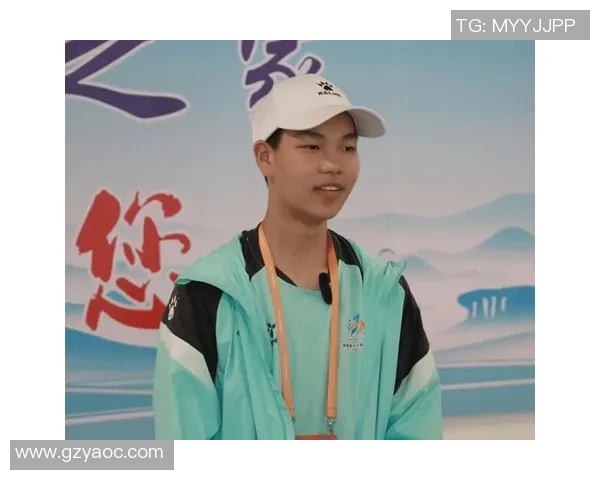 足球场上的优雅守护者他们用技术与风度诠释卫士的真正意义